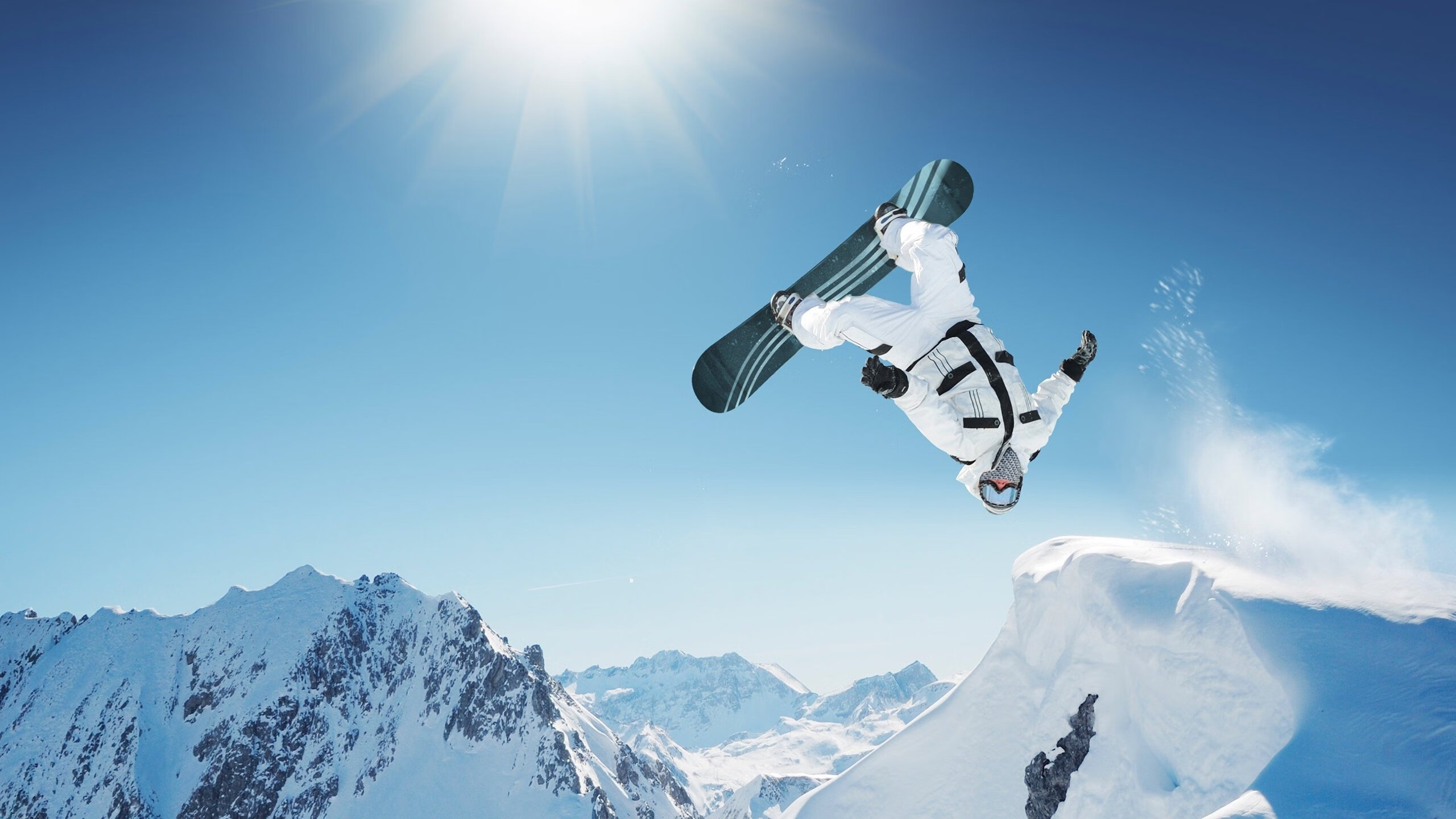 “经典战役回顾:疫情后最激烈、最感人的比赛瞬间”,2020战疫感人一幕